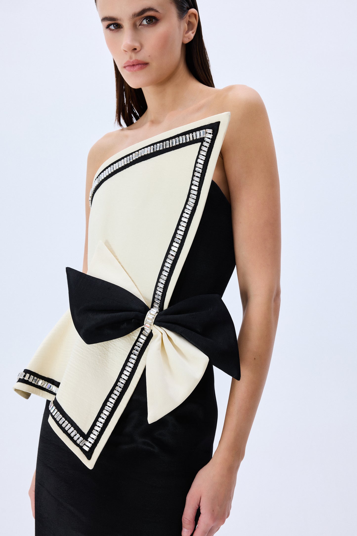CREAM SHANTUNG CORSETED BLACK SATIN DRESS WITH BORDER